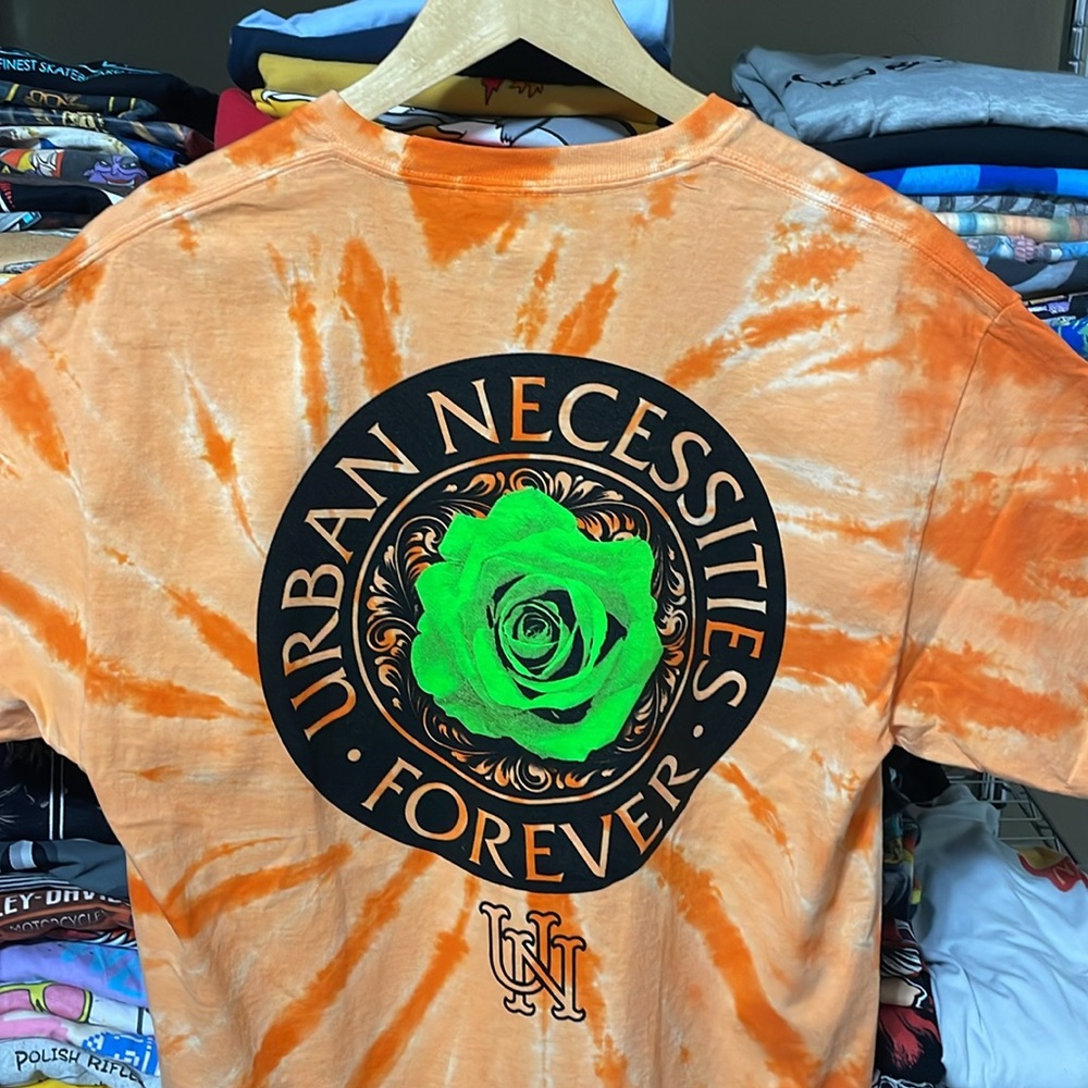 Urban Necessities Orange Tye Dye Tee 🔥